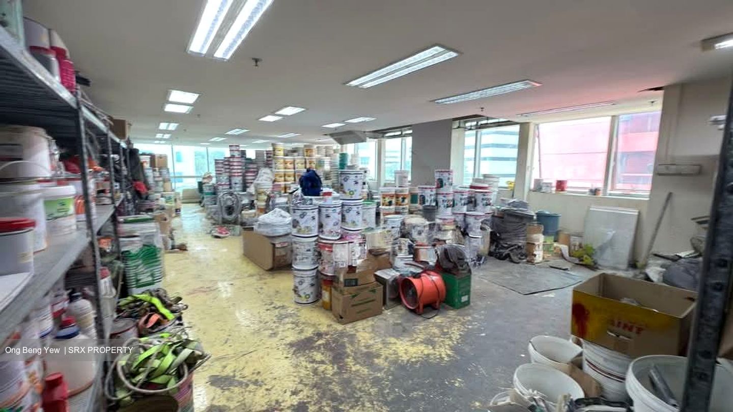 Oxley Bizhub (D14), Factory #580630681